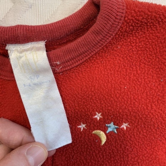 BABY GAP RED FLEECE PJS!! - Picture 4 of 4